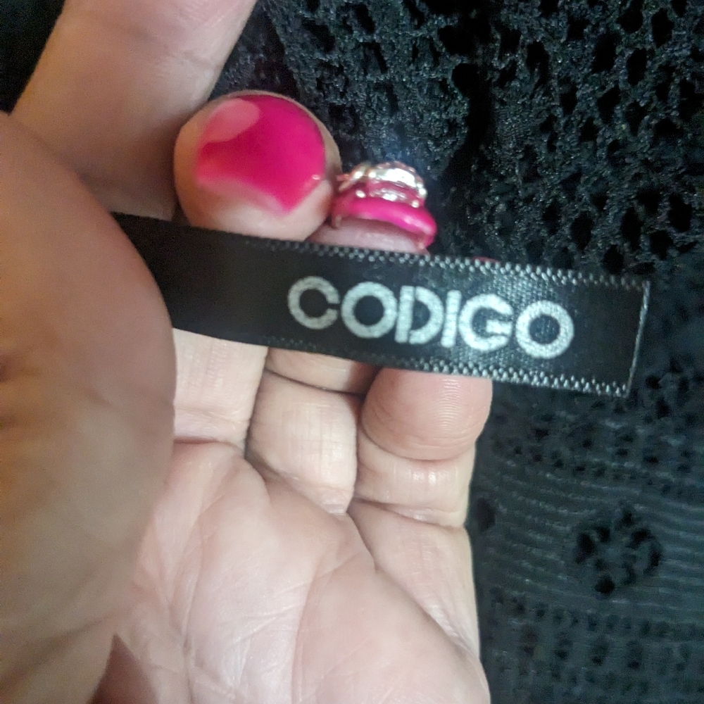 Codigo maxi vests - Picture 5 of 5